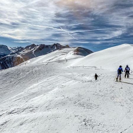 Modern Mountain Apart 2 - Directly By Skiing Area เราริส ภายนอก รูปภาพ
